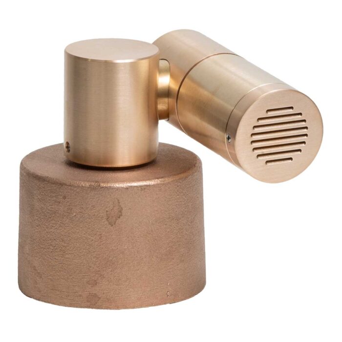 E5 on Brass Cap Pathlights