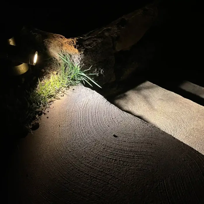 E5 on 2” Riser at Top of Stairs Viewed from Top – Honolulu, HI